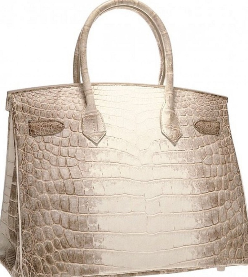 Here are the most expensive handbag in the world sold for $ 300 thousand | Dress24h