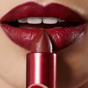 The Choice Of Lipstick For The Season Autumn Winter 2018